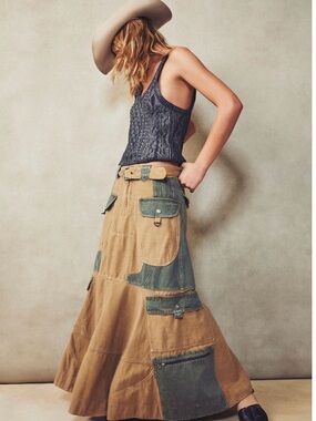 We The Free Win Me Over Cargo Skirt in Dried Cumin Combo